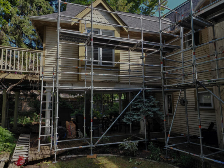 Scaffolding Solutions for Construction Projects in Toronto: Your Comprehensive Guide